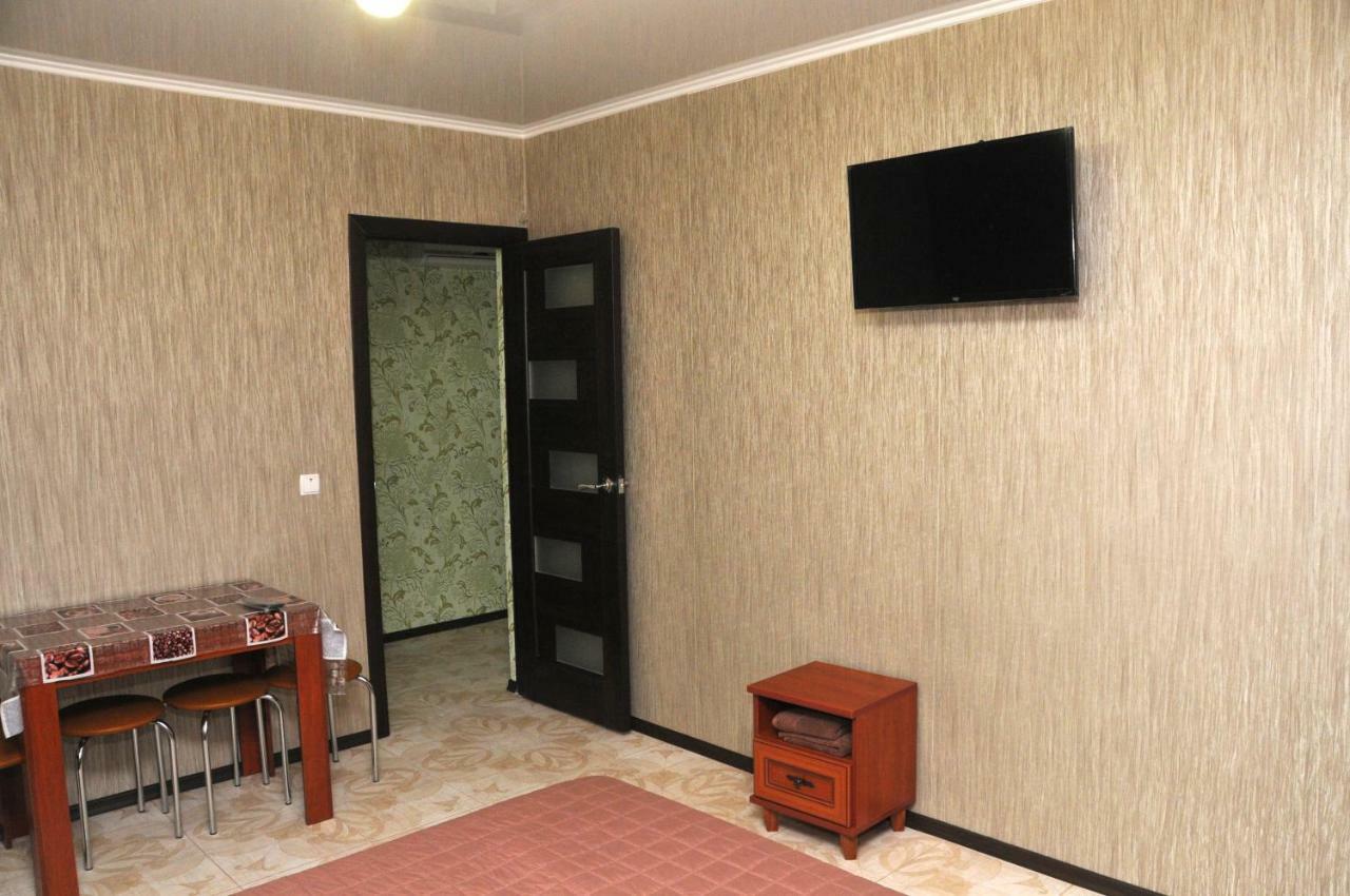 Solnechnaia Dacha Aparthotel Затока Екстериор снимка