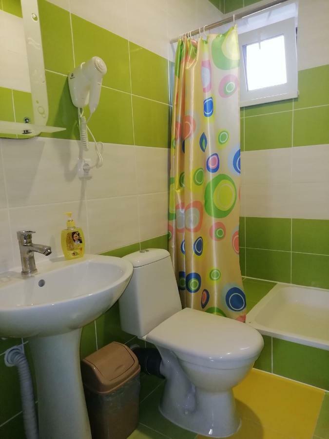Solnechnaia Dacha Aparthotel Затока Екстериор снимка