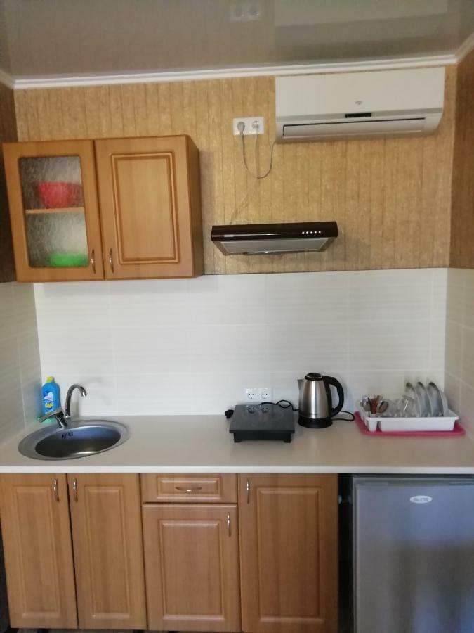 Solnechnaia Dacha Aparthotel Затока Екстериор снимка