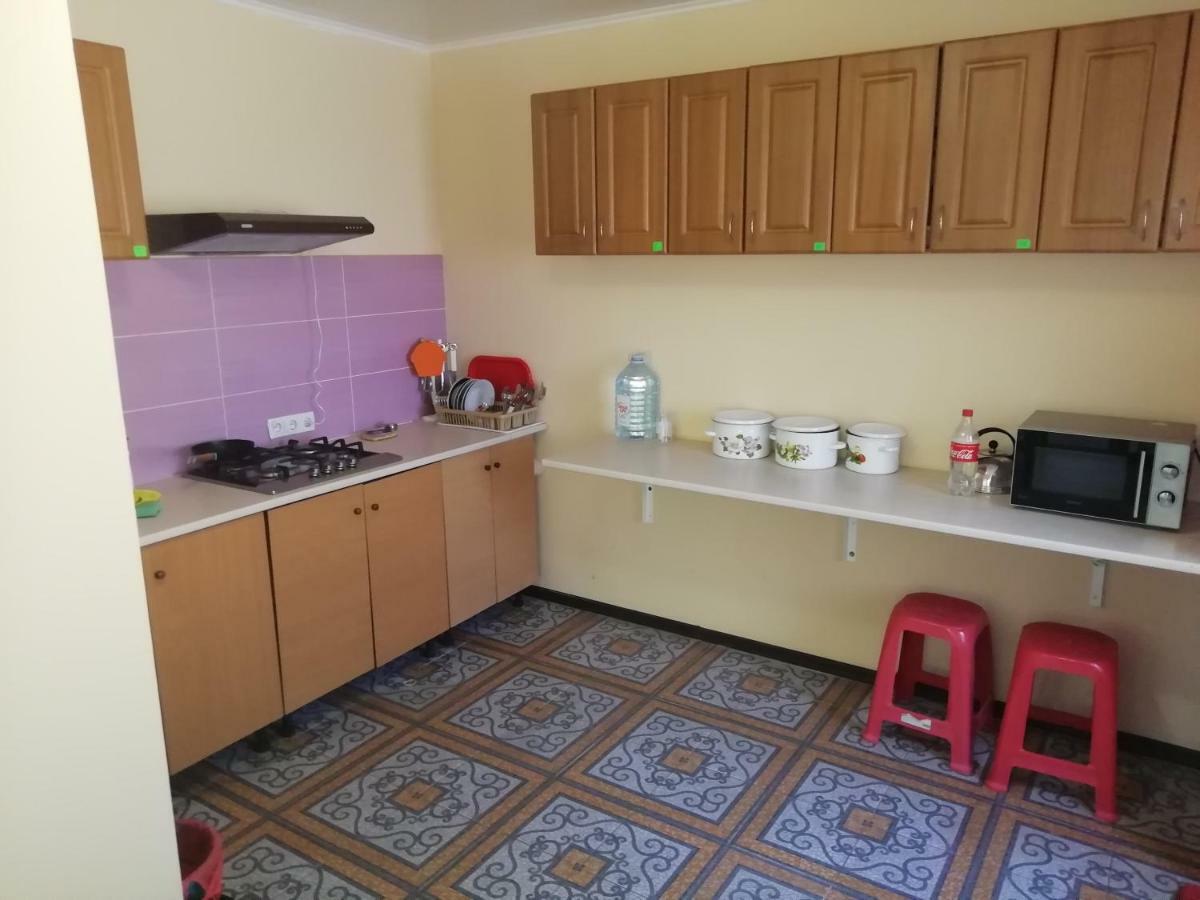 Solnechnaia Dacha Aparthotel Затока Екстериор снимка