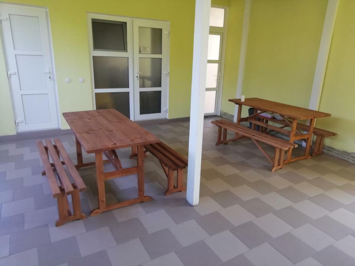 Solnechnaia Dacha Aparthotel Затока Екстериор снимка